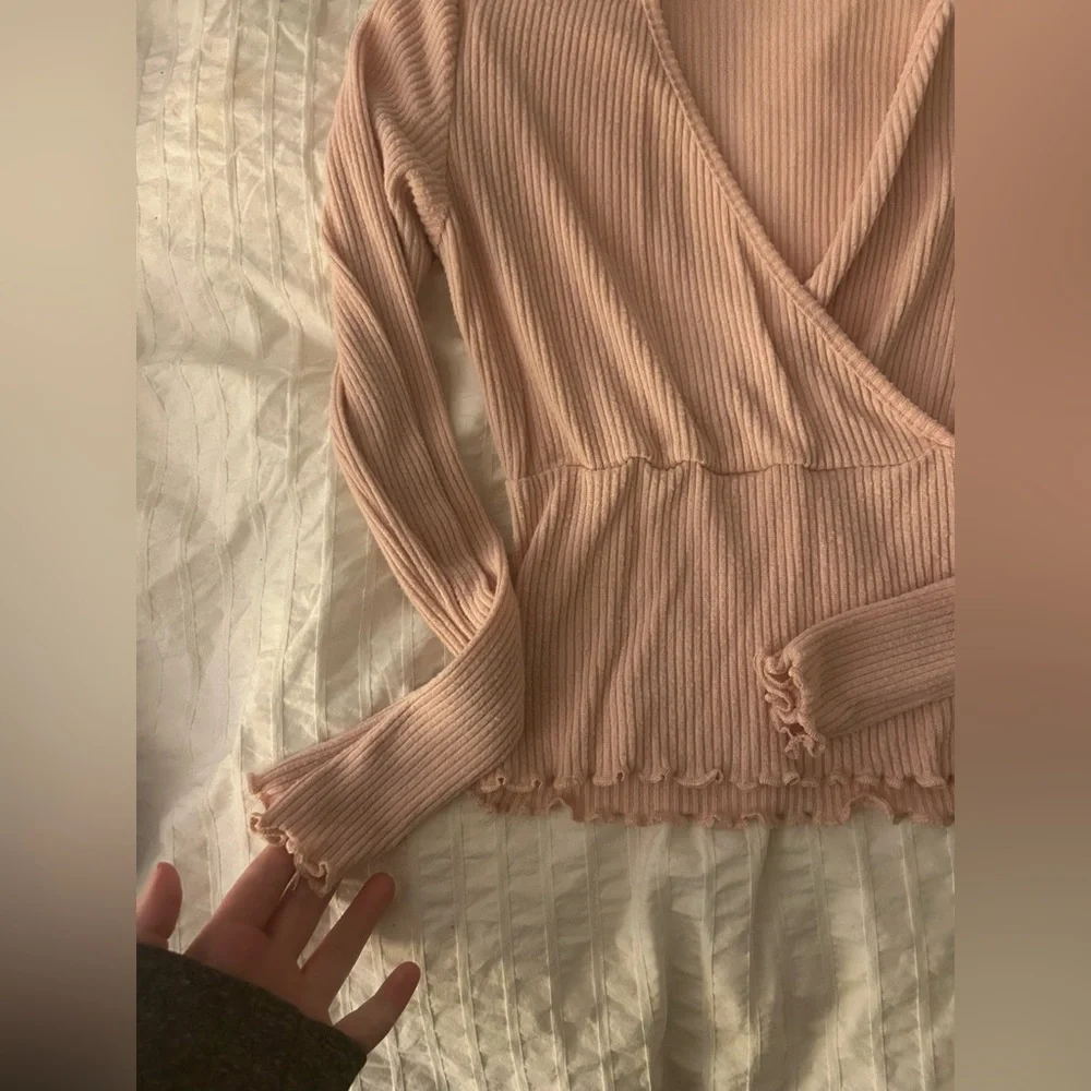 Heart & Hips S Pink Ribbed Balletcore Long Sleeve Blouse Top W/ Lettuce Hem